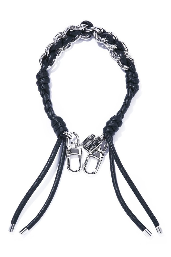 【イリスフォーセブン/IRIS 47】のentrelace ストラップ インテリア・キッズ・メンズ・レディースファッション・服の通販 founy(ファニー) https://founy.com/ ファッション Fashion レディースファッション Fashion for Women おすすめ Recommended / Our Picks なめらか Smooth, Silky Texture クラシカル Classical, Vintage-Inspired シルバー Silver, Metallic Silver スタイリッシュ Stylish, Fashionable スマート Smart, Elegant チャーム Charm, Pendant メタリック Metallic, Shiny Finish ラップ Wrap, Wrap Design ヴィンテージ Vintage Style |ID: prp329100004751175 ipo3291000000036155302