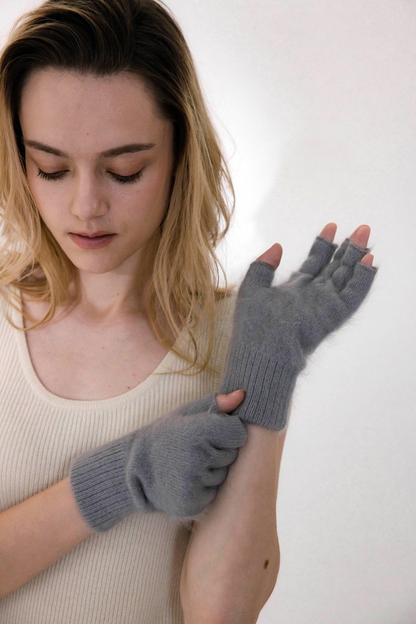 【ドンリー/DONGLI】のFUR CASHMERE GLOVE 人気、トレンドファッション・服の通販 founy(ファニー)  ファッション Fashion レディースファッション Fashion for Women シンプル Simple, Minimal スマート Smart, Elegant 新作・新入荷 New Arrivals / New In other-4|ID: prp329100004751196 ipo3291000000034354741