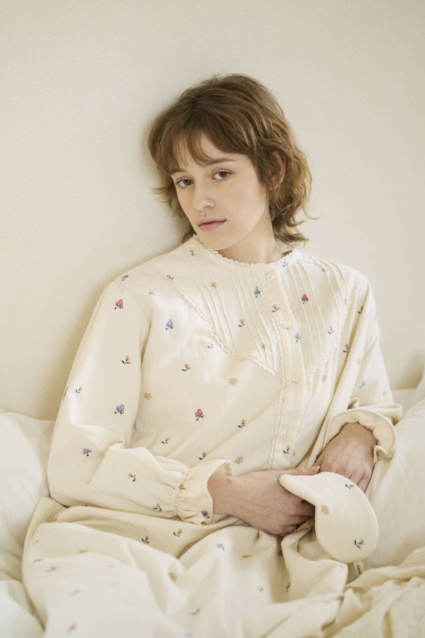 【ナナデェコール/nanadecor / GOODS】のイングリッシュガーデンネルワンピース 人気、トレンドファッション・服の通販 founy(ファニー) ガーデン Garden, Gardening パジャマ Pajamas, Sleepwear フェミニン Feminine, Girly フリル Frill, Ruffle フロント Front, Front Design リラックス Relax, Relaxed Fit エレガント 上品 Elegant other-6|ID: prp329100004751957 ipo3291000000034364358