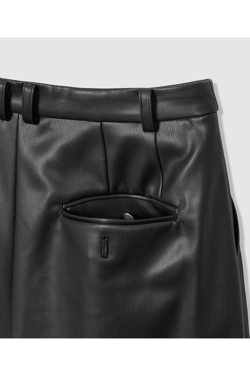 【アルアバイル/allureville】のフェイクレザーバミューダパンツ 人気、トレンドファッション・服の通販 founy(ファニー) 　ファッション　Fashion　レディースファッション　Fashion for Women　パンツ　Pants & Trousers　ショートパンツ・ハーフパンツ　High-Waisted & Relaxed Shorts　ショート　Short, Short Length　ハーフ　Half, Half-Length　バランス　Balance, Style Balance　フェイクレザー　Faux Leather, PU Leather　新作・新入荷　New Arrivals / New In　other-4|ID: prp329100004752845 ipo3291000000034376046