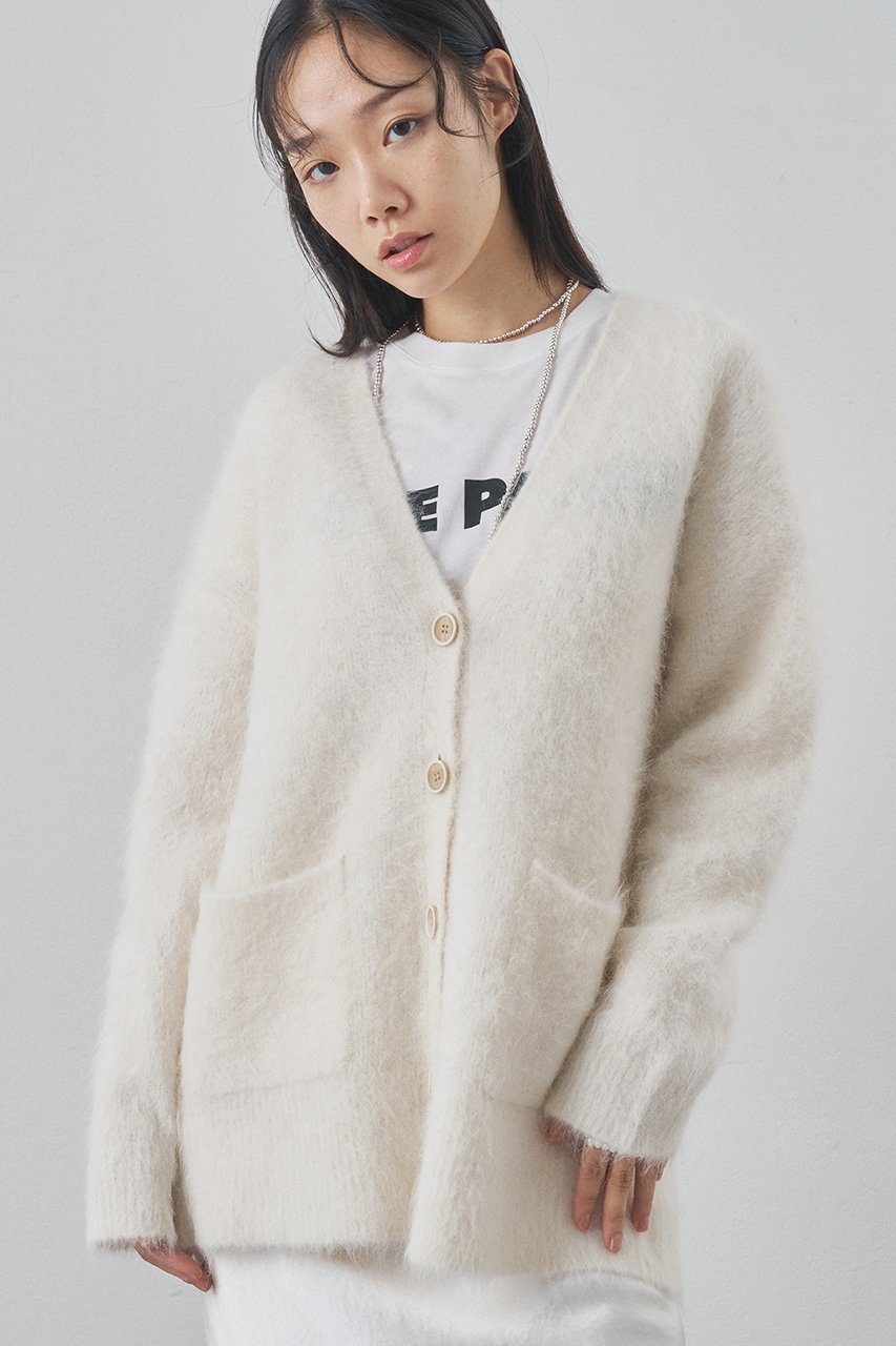 【ウィムガゼット/Whim Gazette】のスーリーアルパカカーディガン インテリア・キッズ・メンズ・レディースファッション・服の通販 founy(ファニー) 　ファッション　Fashion　レディースファッション　Fashion for Women　トップス・カットソー　Cut & Sew Tops　ニット　Knit Tops & Sweaters　カーディガン・羽織り　Layered Style Cardigans　なめらか　Smooth, Silky Texture　カーディガン　Cardigan, Knitwear　リラックス　Relax, Relaxed Fit　エレガント 上品　Elegant　A/W・秋冬　Autumn/Winter　オフホワイト|ID: prp329100004752867 ipo3291000000035942307