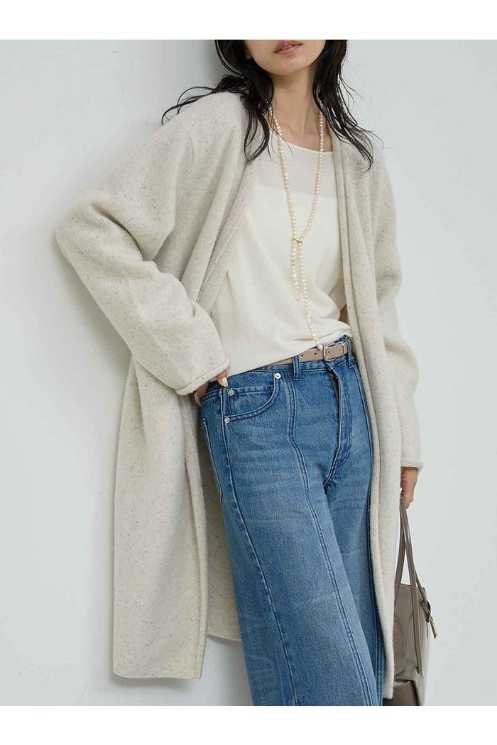 【ガリャルダガランテ/GALLARDAGALANTE】の【別注】【WALANCE】ウールロングカーディガン インテリア・キッズ・メンズ・レディースファッション・服の通販 founy(ファニー) https://founy.com/ ファッション Fashion レディースファッション Fashion for Women トップス・カットソー Cut & Sew Tops ニット Knit Tops & Sweaters カーディガン・羽織り Layered Style Cardigans おすすめ Recommended / Our Picks カーディガン Cardigan, Knitwear シンプル Simple, Minimal バランス Balance, Style Balance フェミニン Feminine, Girly フロント Front, Front Design ベーシック Basic, Essential ポケット Pocket, Pocket Detail ロング Long, Long-Length 別注 Limited Edition, Custom Order |ID: prp329100004752883 ipo3291000000034376333