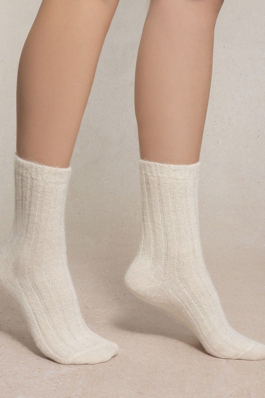 【ブルーフォレ/BLEUFORET】の6570 リブウールソックス ベージュ 人気、トレンドファッション・服の通販 founy(ファニー) 　ファッション　Fashion　レディースファッション　Fashion for Women　ソックス&靴下　Socks & Hosiery　レッグウェア・ストッキング　Legwear & Hosiery　エレガント 上品　Elegant　シューズ　Shoes, Footwear　シンプル　Simple, Minimal　ソックス　Socks, Hosiery　ベーシック　Basic, Essential　新作・新入荷　New Arrivals / New In　 other-1|ID: prp329100004754028 ipo3291000000034387160