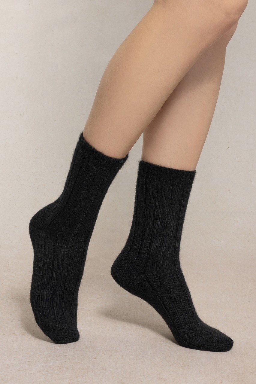 【ブルーフォレ/BLEUFORET】の6570 リブウールソックス ベージュ インテリア・キッズ・メンズ・レディースファッション・服の通販 founy(ファニー) 　ファッション　Fashion　レディースファッション　Fashion for Women　ソックス&靴下　Socks & Hosiery　レッグウェア・ストッキング　Legwear & Hosiery　エレガント 上品　Elegant　シューズ　Shoes, Footwear　シンプル　Simple, Minimal　ソックス　Socks, Hosiery　ベーシック　Basic, Essential　再入荷　Restock / Back in Stock　ブラック|ID: prp329100004754028 ipo3291000000035561527