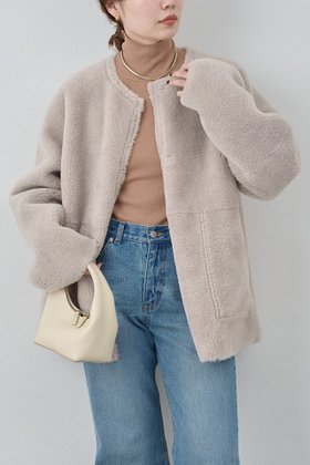 【ガリャルダガランテ/GALLARDAGALANTE】 リバーシブルフェイクムートンコート人気、トレンドファッション・服の通販 founy(ファニー) ファッション Fashion レディースファッション Fashion for Women アウター Coat / Outerwear Collection コート・ロングコート・ピーコート Long Coats, Peacoats & More ショート Short, Short Length デニム Denim, Jeans Material フェイクレザー Faux Leather, PU Leather フェミニン Feminine, Girly フロント Front, Front Design ポケット Pocket, Pocket Detail リバーシブル Reversible, Two-Sided エレガント 上品 Elegant 新作・新入荷 New Arrivals / New In |ID:prp329100004755343