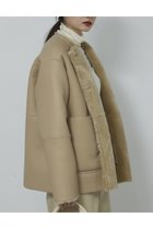 【ガリャルダガランテ/GALLARDAGALANTE】のリバーシブルフェイクムートンコート ベージュ|ID: prp329100004755343 ipo3291000000034396739