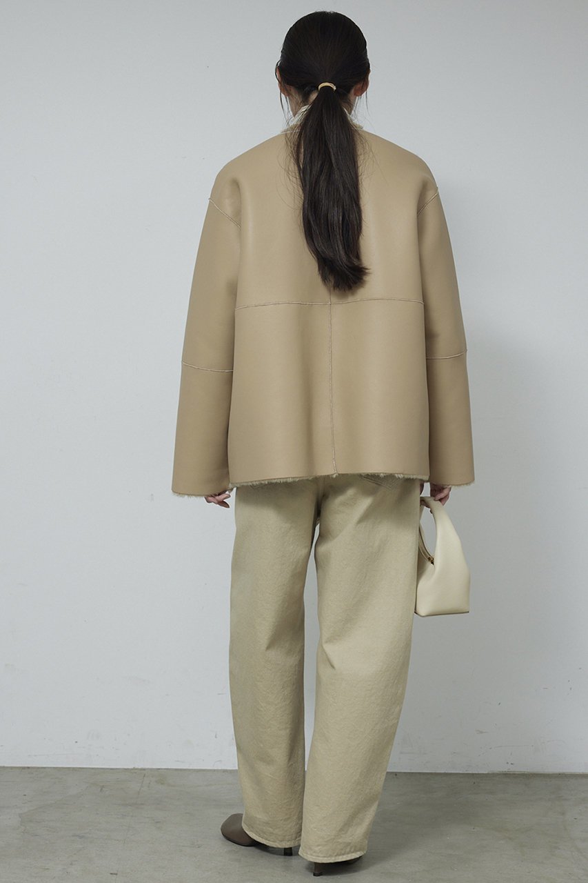 【ガリャルダガランテ/GALLARDAGALANTE】のリバーシブルフェイクムートンコート 人気、トレンドファッション・服の通販 founy(ファニー) 　ファッション　Fashion　レディースファッション　Fashion for Women　アウター　Coat / Outerwear Collection　コート・ロングコート・ピーコート　Long Coats, Peacoats & More　ショート　Short, Short Length　デニム　Denim, Jeans Material　フェイクレザー　Faux Leather, PU Leather　フェミニン　Feminine, Girly　フロント　Front, Front Design　ポケット　Pocket, Pocket Detail　リバーシブル　Reversible, Two-Sided　エレガント 上品　Elegant　新作・新入荷　New Arrivals / New In　other-4|ID: prp329100004755343 ipo3291000000034396742