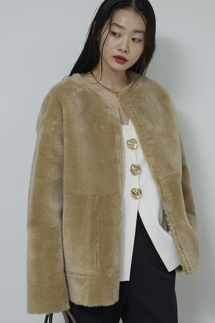 【ガリャルダガランテ/GALLARDAGALANTE】のリバーシブルフェイクムートンコート 人気、トレンドファッション・服の通販 founy(ファニー) 　ファッション　Fashion　レディースファッション　Fashion for Women　アウター　Coat / Outerwear Collection　コート・ロングコート・ピーコート　Long Coats, Peacoats & More　ショート　Short, Short Length　デニム　Denim, Jeans Material　フェイクレザー　Faux Leather, PU Leather　フェミニン　Feminine, Girly　フロント　Front, Front Design　ポケット　Pocket, Pocket Detail　リバーシブル　Reversible, Two-Sided　エレガント 上品　Elegant　新作・新入荷　New Arrivals / New In　other-7|ID: prp329100004755343 ipo3291000000034396745