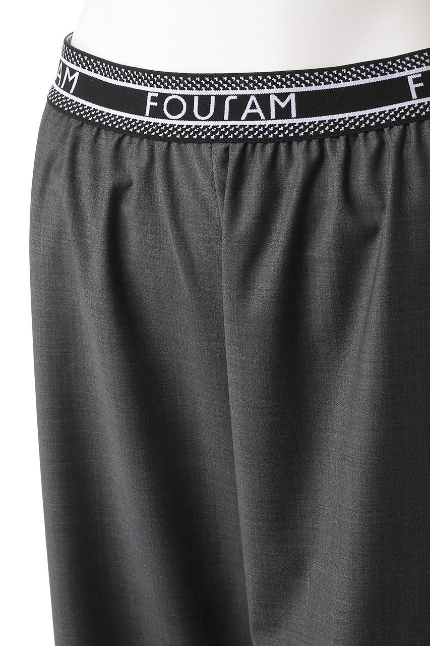 【フォーラム/FOURAM】のGLOSS COATED WOOL PANTS 人気、トレンドファッション・服の通販 founy(ファニー) 　ファッション　Fashion　レディースファッション　Fashion for Women　アウター　Coat / Outerwear Collection　コート・ロングコート・ピーコート　Long Coats, Peacoats & More　パンツ　Pants & Trousers　なめらか　Smooth, Silky Texture　ショート　Short, Short Length　人気　Popular, Best Seller　新作・新入荷　New Arrivals / New In　other-5|ID: prp329100004755454 ipo3291000000034397588