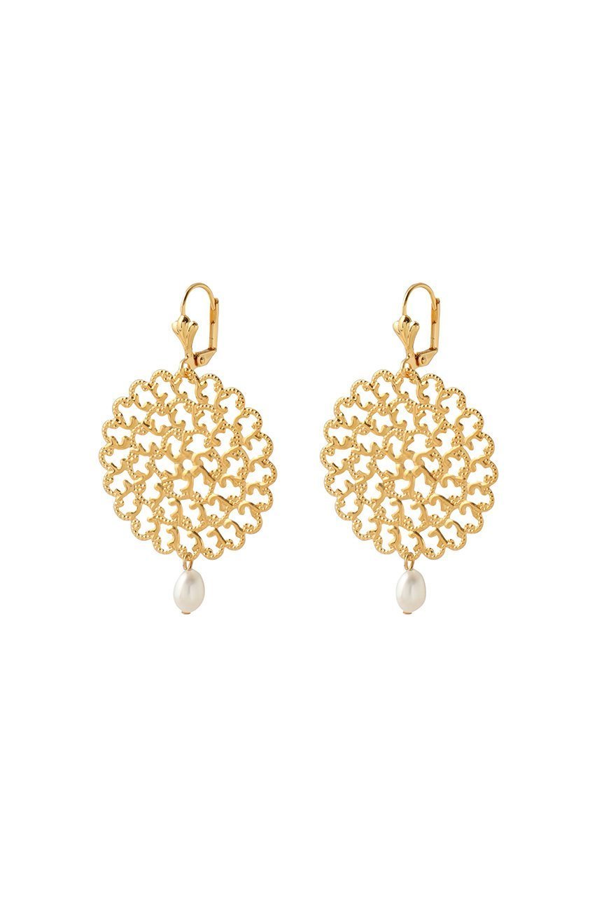 【セシル エ ジャンヌ/CECILE ET JEANNE】のデリカテッセ レースドロップピアス インテリア・キッズ・メンズ・レディースファッション・服の通販 founy(ファニー) 　ファッション　Fashion　レディースファッション　Fashion for Women　ジュエリー　Jewelry　ファッションリング　Fashion Rings　イヤリング・フープ・ドロップタイプ　Hoop, Drop & Clip Earrings　イヤリング　Earrings　ガラス　Glass, Glassware　コレクション　Collection, Seasonal Line　バランス　Balance, Style Balance　パール　Pearl, Pearl Accent　フランス　France, French　モチーフ　Motif, Design Theme　レース　Lace, Lace Fabric　エレガント 上品　Elegant　新作・新入荷　New Arrivals / New In　ゴールド|ID: prp329100004756474 ipo3291000000034407928