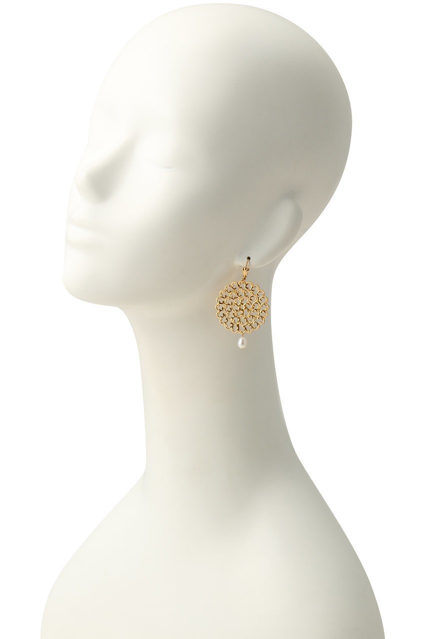 【セシル エ ジャンヌ/CECILE ET JEANNE】のデリカテッセ レースドロップピアス 人気、トレンドファッション・服の通販 founy(ファニー) 　ファッション　Fashion　レディースファッション　Fashion for Women　ジュエリー　Jewelry　ファッションリング　Fashion Rings　イヤリング・フープ・ドロップタイプ　Hoop, Drop & Clip Earrings　イヤリング　Earrings　ガラス　Glass, Glassware　コレクション　Collection, Seasonal Line　バランス　Balance, Style Balance　パール　Pearl, Pearl Accent　フランス　France, French　モチーフ　Motif, Design Theme　レース　Lace, Lace Fabric　エレガント 上品　Elegant　新作・新入荷　New Arrivals / New In　other-3|ID: prp329100004756474 ipo3291000000034407930