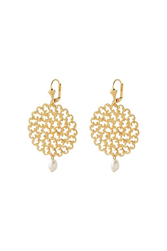 【セシル エ ジャンヌ/CECILE ET JEANNE】のデリカテッセ レースドロップピアス インテリア・キッズ・メンズ・レディースファッション・服の通販 founy(ファニー) https://founy.com/ ファッション Fashion レディースファッション Fashion for Women ジュエリー Jewelry ファッションリング Fashion Rings イヤリング・フープ・ドロップタイプ Hoop, Drop & Clip Earrings イヤリング Earrings ガラス Glass, Glassware コレクション Collection, Seasonal Line バランス Balance, Style Balance パール Pearl, Pearl Accent フランス France, French モチーフ Motif, Design Theme レース Lace, Lace Fabric エレガント 上品 Elegant 再入荷 Restock / Back in Stock |ID: prp329100004756474 ipo3291000000036243986