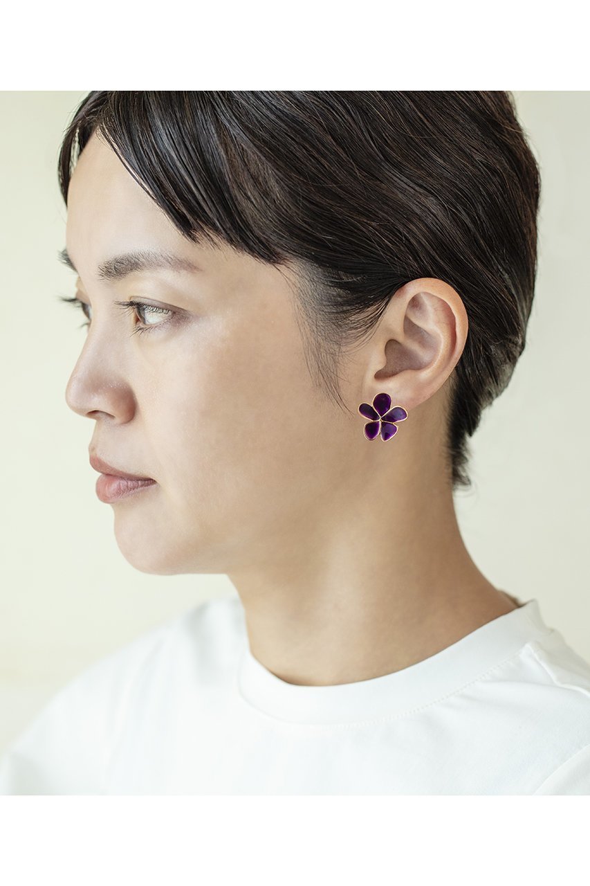 【セシル エ ジャンヌ/CECILE ET JEANNE】のエマイユ バイオレット フルールピアス S 人気、トレンドファッション・服の通販 founy(ファニー) 　ファッション　Fashion　レディースファッション　Fashion for Women　ジュエリー　Jewelry　ファッションリング　Fashion Rings　イヤリング・フープ・ドロップタイプ　Hoop, Drop & Clip Earrings　イヤリング　Earrings　リップ　Lip, Lip Motif　エレガント 上品　Elegant　other-5|ID: prp329100004756478 ipo3291000000034407955