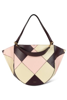 【ワンドラー/WANDLER】 Mia Tote人気、トレンドファッション・服の通販 founy(ファニー) ファッション Fashion レディースファッション Fashion for Women バッグ Bags フィット Fit, Slim Fit フラット Flat, Flat Shoes ブロック Block, Solid Block Pattern ポケット Pocket, Pocket Detail モダン Modern, Contemporary 新作・新入荷 New Arrivals / New In 軽量 Lightweight, Ultra Light |ID:prp329100004756516