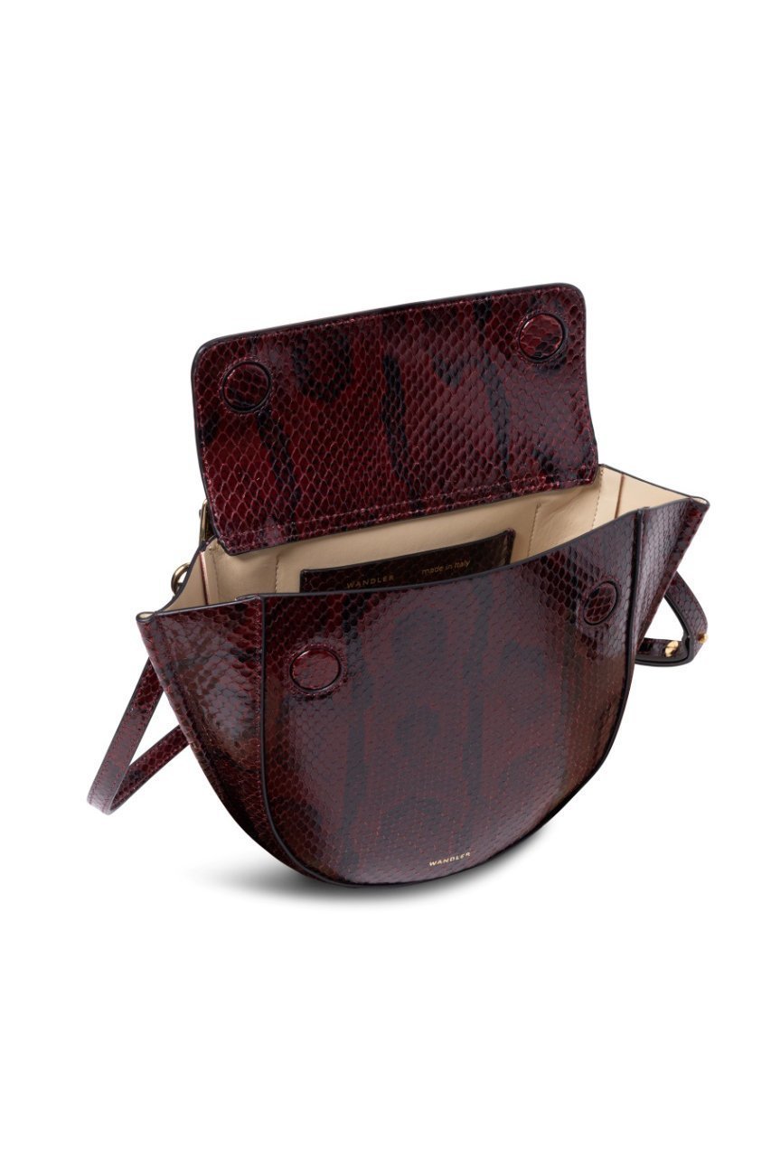 【ワンドラー/WANDLER】のHortensia Bag Mini (Python) 人気、トレンドファッション・服の通販 founy(ファニー)  ファッション Fashion レディースファッション Fashion for Women バッグ Bags コンパクト Compact, Small Size パイソン Python, Snakeskin Pattern フォルム Silhouette, Form ポケット Pocket, Pocket Detail マグネット Magnet, Magnetic Closure モダン Modern, Contemporary ラグジュアリー Luxury, Elegant リュクス Luxury, Elegant, High-End, Chic 新作・新入荷 New Arrivals / New In other-5|ID: prp329100004756518 ipo3291000000034408235