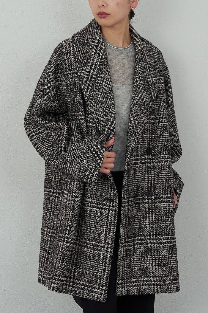 【ガリャルダガランテ/GALLARDAGALANTE】の【HERITANOVUM】ツィードショールカラーショートコート インテリア・キッズ・メンズ・レディースファッション・服の通販 founy(ファニー) https://founy.com/ ファッション Fashion レディースファッション Fashion for Women アウター Coat / Outerwear Collection コート・ロングコート・ピーコート Long Coats, Peacoats & More エレガント 上品 Elegant ショート Short, Short Length ショール Shawl, Wrap スタイリッシュ Stylish, Fashionable ツイード Twill, Twill Weave A/W・秋冬 Autumn/Winter |ID: prp329100004756637 ipo3291000000034409082