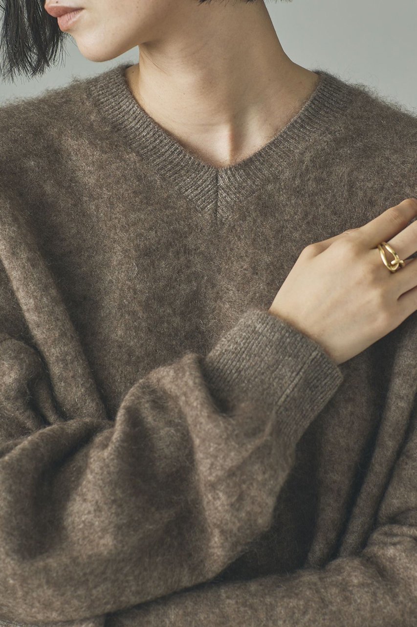 【カレンソロジー/Curensology】のヤクニットプルオーバー 人気、トレンドファッション・服の通販 founy(ファニー) 　ファッション　Fashion　レディースファッション　Fashion for Women　トップス・カットソー　Cut & Sew Tops　ニット　Knit Tops & Sweaters　カジュアルプルオーバー・ニットトップス　Pullovers & Knit Tops / Casual Pullovers　なめらか　Smooth, Silky Texture　クラシカル　Classical, Vintage-Inspired　シンプル　Simple, Minimal　ボトム　Bottoms, Lower Wear　リラックス　Relax, Relaxed Fit　エレガント 上品　Elegant　新作・新入荷　New Arrivals / New In　other-7|ID: prp329100004757821 ipo3291000000034420621