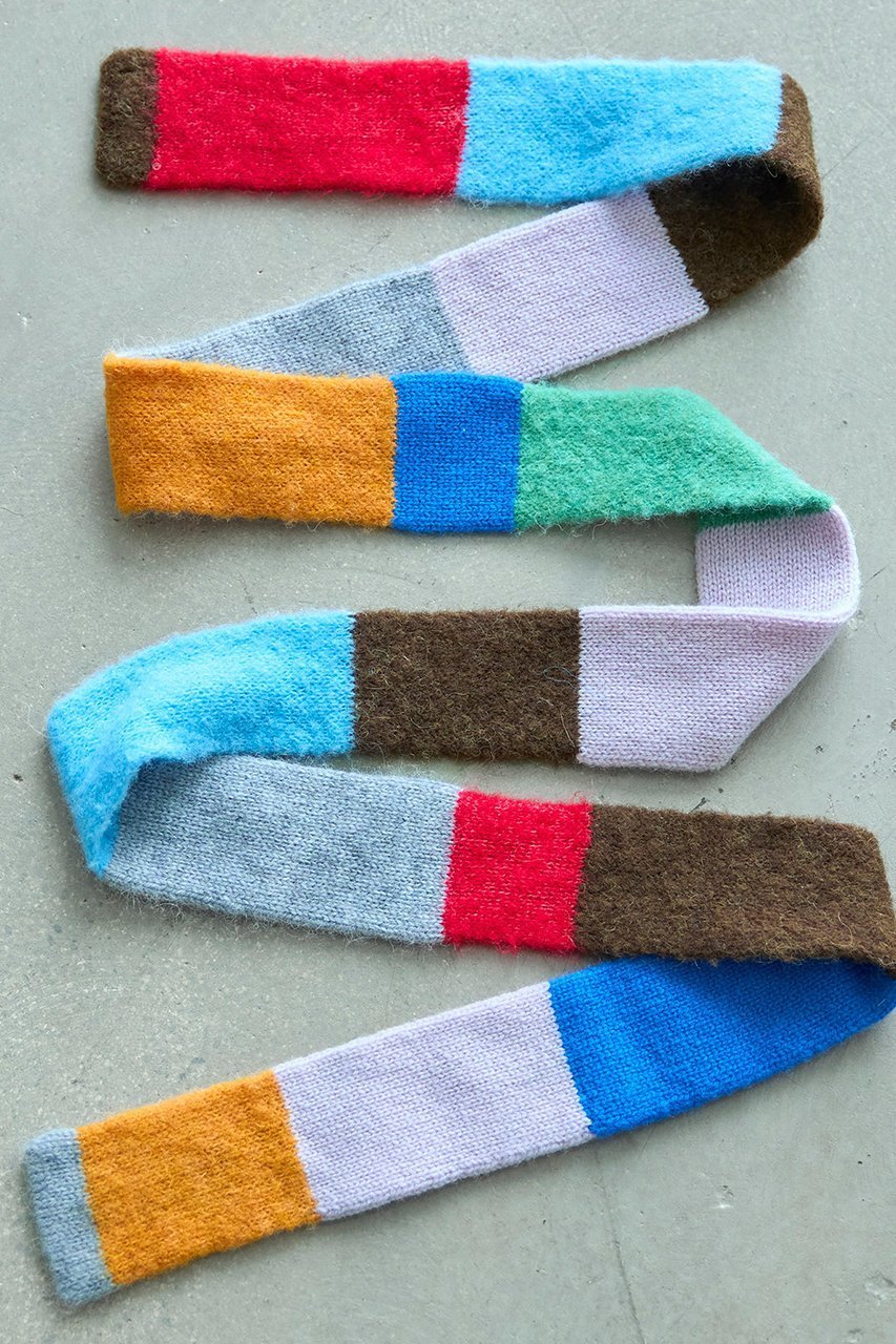 【メゾンスペシャル/MAISON SPECIAL】のSlim Muffler/スリムマフラー 人気、トレンドファッション・服の通販 founy(ファニー) 　ファッション　Fashion　レディースファッション　Fashion for Women　ストール　Soft & Warm Scarves　マフラー・スヌード / 冬小物の定番　Scarves & Mufflers　シンプル　Simple, Minimal　ストール　Stole, Wrap　スリム　Slim, Slim Fit　トレンド　Trend, Trending Now　ブロッキング　Color Blocking, Panel Design　マフラー　Scarf, Muffler　モダン　Modern, Contemporary　今季　This Season, Current Season　新作・新入荷　New Arrivals / New In　other-5|ID: prp329100004757851 ipo3291000000034420884