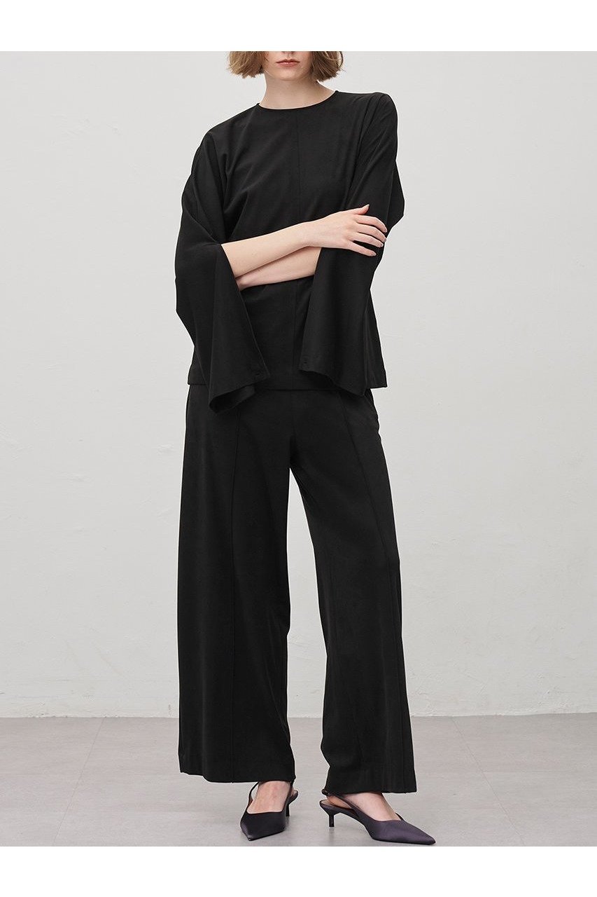 【アンクレイヴ/uncrave】のスエード ドルマントップス 人気、トレンドファッション・服の通販 founy(ファニー) 　ファッション　Fashion　レディースファッション　Fashion for Women　トップス・カットソー　Cut & Sew Tops　シャツ・ブラウス・オフィスカジュアル　Elegant Blouses & Button-Ups　イタリア　Italy　コーティング　Coating, Coated Finish　シェイプ　Shape, Slim Fit　スリット　Slit, Slit Detail　スリーブ　Sleeve, Long Sleeve / Short Sleeve　バランス　Balance, Style Balance　フレア　Flare, Flared　ロング　Long, Long-Length　新作・新入荷　New Arrivals / New In　other-3|ID: prp329100004758964 ipo3291000000034433707