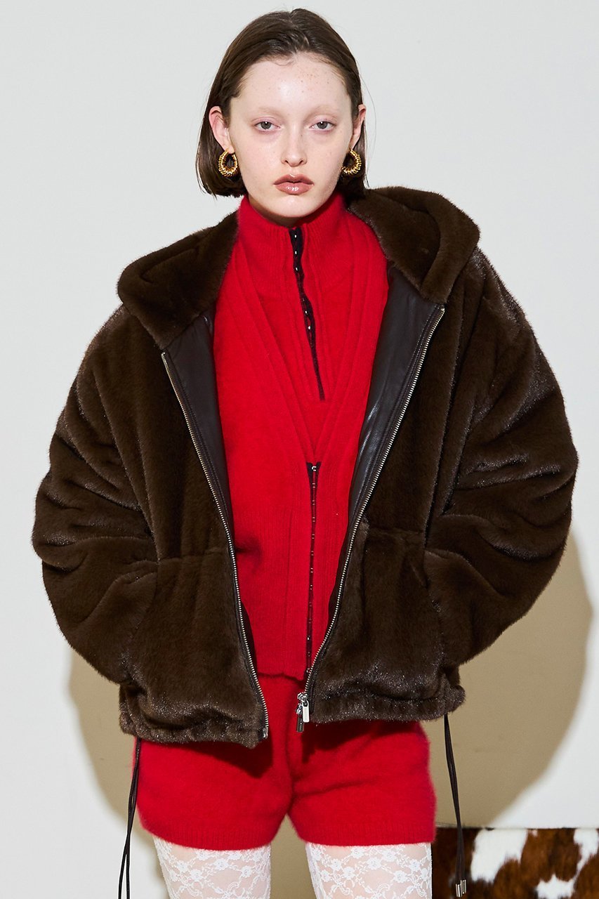 【メゾンスペシャル/MAISON SPECIAL】のFur Hoodie/ファーフーディ 人気、トレンドファッション・服の通販 founy(ファニー) 　ファッション　Fashion　レディースファッション　Fashion for Women　アウター　Coat / Outerwear Collection　レディースジャケット・軽アウター　Jackets　ブルゾンジャケット・スポーティアウター　Blouson Jackets　クール　Cool, Chic　ショート　Short, Short Length　ジャケット　Jacket, Outerwear　フェイクファー　Faux Fur, Imitation Fur　ブルゾン　Blouson, Bomber Jacket　ラグジュアリー　Luxury, Elegant　リブニット　Rib Knit, Ribbed Knit　新作・新入荷　New Arrivals / New In　other-5|ID: prp329100004758974 ipo3291000000034433776