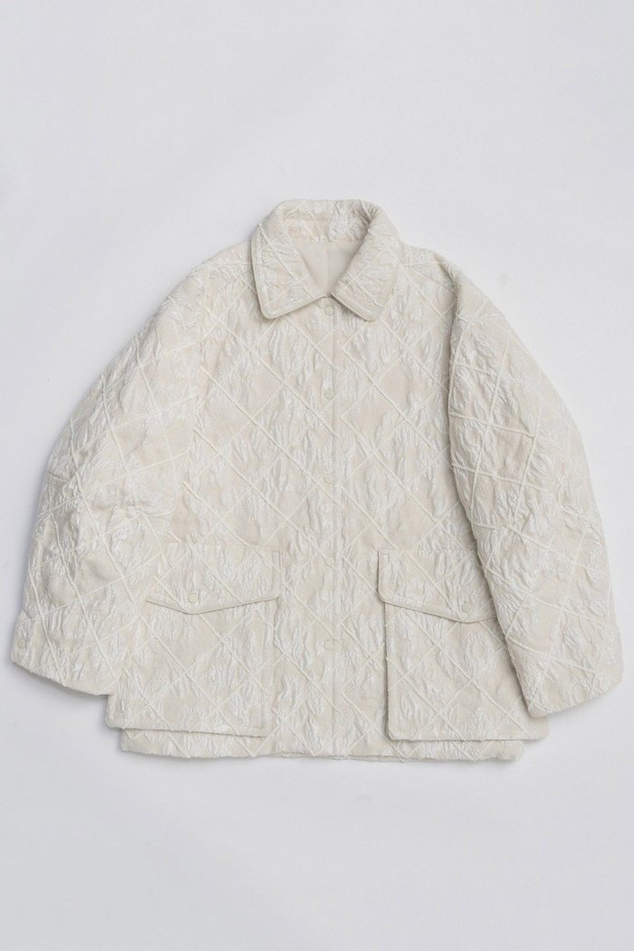 【メゾンスペシャル/MAISON SPECIAL】のMulti Fabric Mole Quilted Blouson/マルチファブリックモールキルティングブルゾン インテリア・キッズ・メンズ・レディースファッション・服の通販 founy(ファニー) https://founy.com/ ファッション Fashion レディースファッション Fashion for Women アウター Coat / Outerwear Collection レディースジャケット・軽アウター Jackets ブルゾンジャケット・スポーティアウター Blouson Jackets キルティング Quilted, Quilting ジャケット Jacket, Outerwear スウェット / スエット Sweatshirt, Sweatwear タイトスカート Pencil Skirt, Tight Skirt トレンド Trend, Trending Now ハーフ Half, Half-Length ブルゾン Blouson, Bomber Jacket 防寒 Cold Protection, Winter-Ready ロング Long, Long-Length 新作・新入荷 New Arrivals / New In |ID: prp329100004758979 ipo3291000000034433824