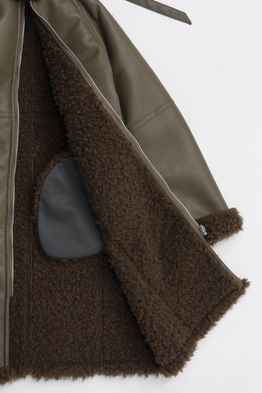 【メゾンスペシャル/MAISON SPECIAL】のReversible Faux Mouton Coat/リバーシブルフェイクムートンコート 人気、トレンドファッション・服の通販 founy(ファニー)  ファッション Fashion レディースファッション Fashion for Women アウター Coat / Outerwear Collection コート・ロングコート・ピーコート Long Coats, Peacoats & More インナー Innerwear シンプル Simple, Minimal スニーカー Sneakers, Trainers スラックス Slacks, Dress Pants タートル Turtleneck, Turtle Collar デニム Denim, Jeans Material フェイクファー Faux Fur, Imitation Fur マフラー Scarf, Muffler リアル Real, Realistic ロング Long, Long-Length エレガント 上品 Elegant 新作・新入荷 New Arrivals / New In other-5|ID: prp329100004758986 ipo3291000000034433926