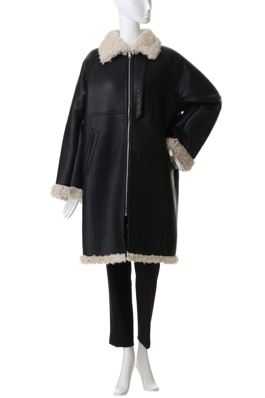【メゾンスペシャル/MAISON SPECIAL】のReversible Faux Mouton Coat/リバーシブルフェイクムートンコート 大人の最旬トレンドファッション＆コーディネート founy(ファウニー) 　ファッション　Fashion　レディースファッション　Fashion for Women　アウター　Coat / Outerwear Collection　コート・ロングコート・ピーコート　Long Coats, Peacoats & More　インナー　Innerwear　シンプル　Simple, Minimal　スニーカー　Sneakers, Trainers　スラックス　Slacks, Dress Pants　タートル　Turtleneck, Turtle Collar　デニム　Denim, Jeans Material　フェイクファー　Faux Fur, Imitation Fur　マフラー　Scarf, Muffler　リアル　Real, Realistic　ロング　Long, Long-Length　エレガント 上品　Elegant　other-6|ID: prp329100004758986 ipo3291000000036890875