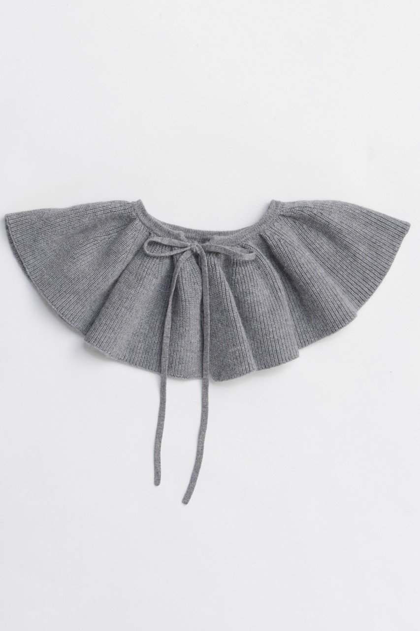 【メゾンスペシャル/MAISON SPECIAL】の2way Ruffle Collar Knit/2WAYラッフルカラーニット 人気、トレンドファッション・服の通販 founy(ファニー) 　ファッション　Fashion　レディースファッション　Fashion for Women　トップス・カットソー　Cut & Sew Tops　ニット　Knit Tops & Sweaters　カジュアルプルオーバー・ニットトップス　Pullovers & Knit Tops / Casual Pullovers　おすすめ　Recommended / Our Picks　シンプル　Simple, Minimal　ジャケット　Jacket, Outerwear　フリル　Frill, Ruffle　ブルゾン　Blouson, Bomber Jacket　新作・新入荷　New Arrivals / New In　畦　Ribbed Knit　other-6|ID: prp329100004758996 ipo3291000000034434047