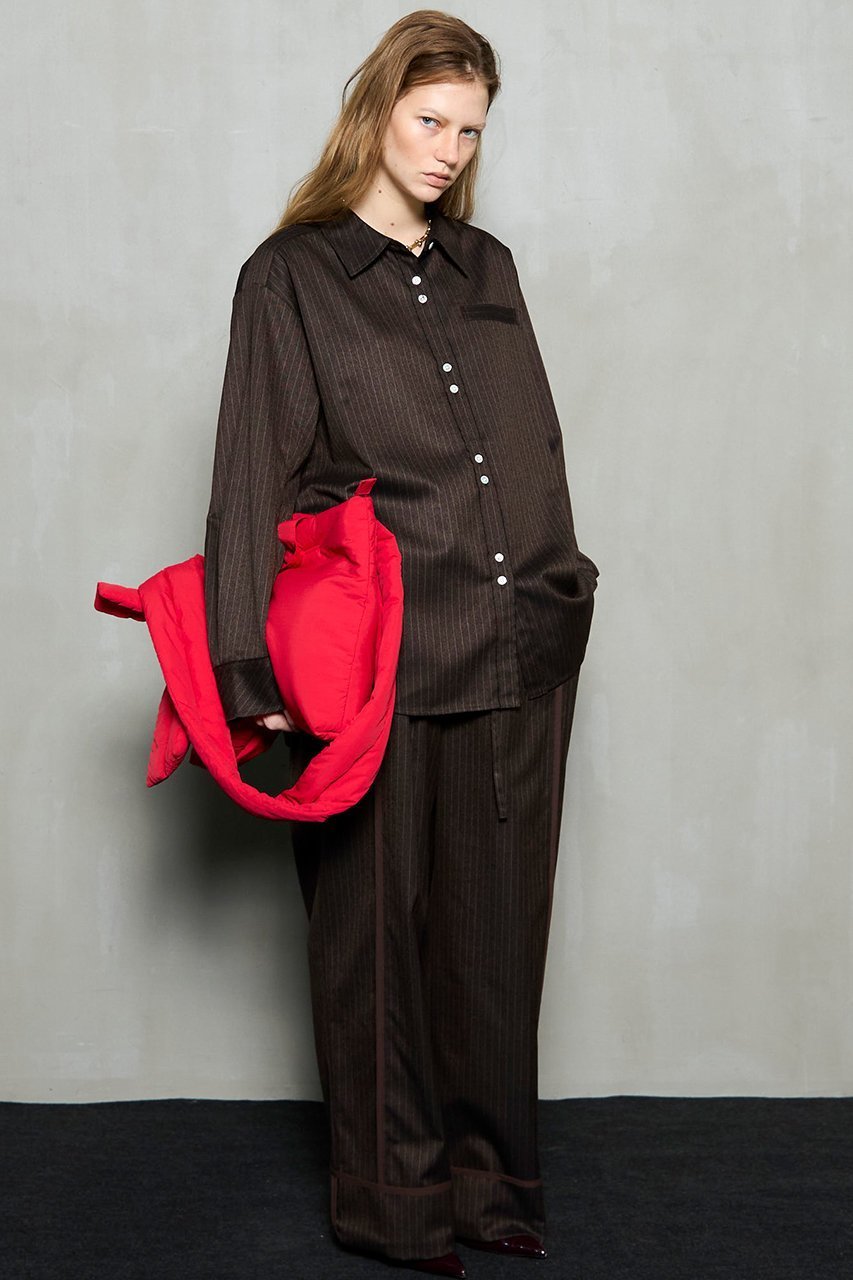 【メゾンスペシャル/MAISON SPECIAL】のSaxony Shirt/サキソニーシャツ 人気、トレンドファッション・服の通販 founy(ファニー) 　ファッション　Fashion　レディースファッション　Fashion for Women　トップス・カットソー　Cut & Sew Tops　シャツ・ブラウス・オフィスカジュアル　Elegant Blouses & Button-Ups　カフス　Cuff Design　シェイプ　Shape, Slim Fit　シンプル　Simple, Minimal　ストレッチ　Stretch, Stretchy Fabric　スリット　Slit, Slit Detail　スリーブ　Sleeve, Long Sleeve / Short Sleeve　パイピング　Piping, Trim Design　フロント　Front, Front Design　ポケット　Pocket, Pocket Detail　ロング　Long, Long-Length　ワンポイント　One Point, Statement Accent　新作・新入荷　New Arrivals / New In　other-7|ID: prp329100004759000 ipo3291000000034434100