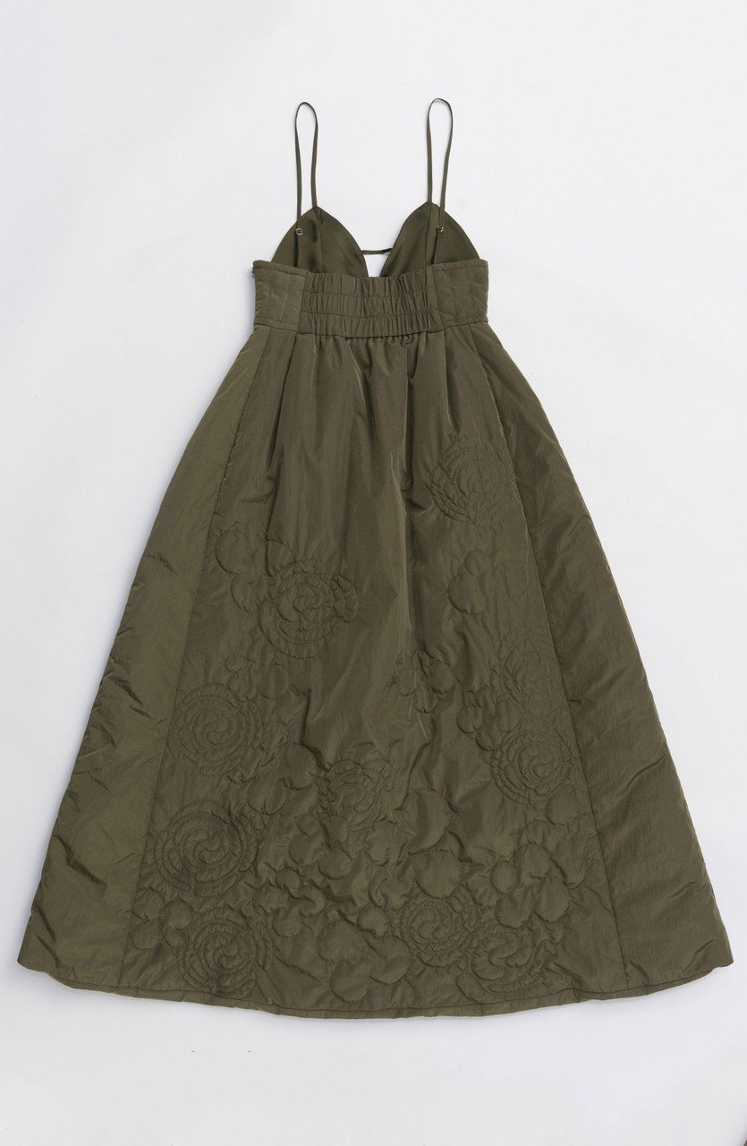 【メゾンスペシャル/MAISON SPECIAL】の2Way Padded Quilted Dress/2WAY中綿キルティングワンピース 人気、トレンドファッション・服の通販 founy(ファニー) 　ファッション　Fashion　レディースファッション　Fashion for Women　ワンピース　Dresses　フォーマル・パーティードレス・結婚式用ドレス　Elegant & Casual Dresses　チュニック　Tunic Tops & Dresses　キルティング　Quilted, Quilting　ショルダー　Shoulder, Shoulder Strap　チュニック　Tunic, Long Top　ドレス　Dress, One-Piece　ロング　Long, Long-Length　新作・新入荷　New Arrivals / New In　other-5|ID: prp329100004759001 ipo3291000000034434107