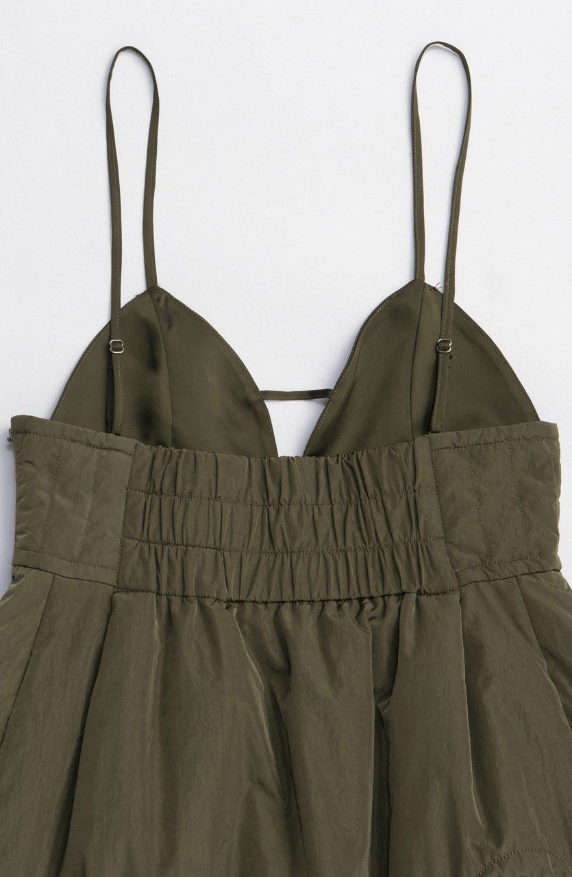 【メゾンスペシャル/MAISON SPECIAL】の2Way Padded Quilted Dress/2WAY中綿キルティングワンピース 人気、トレンドファッション・服の通販 founy(ファニー) 　ファッション　Fashion　レディースファッション　Fashion for Women　ワンピース　Dresses　フォーマル・パーティードレス・結婚式用ドレス　Elegant & Casual Dresses　チュニック　Tunic Tops & Dresses　キルティング　Quilted, Quilting　ショルダー　Shoulder, Shoulder Strap　チュニック　Tunic, Long Top　ドレス　Dress, One-Piece　ロング　Long, Long-Length　新作・新入荷　New Arrivals / New In　other-6|ID: prp329100004759001 ipo3291000000034434108