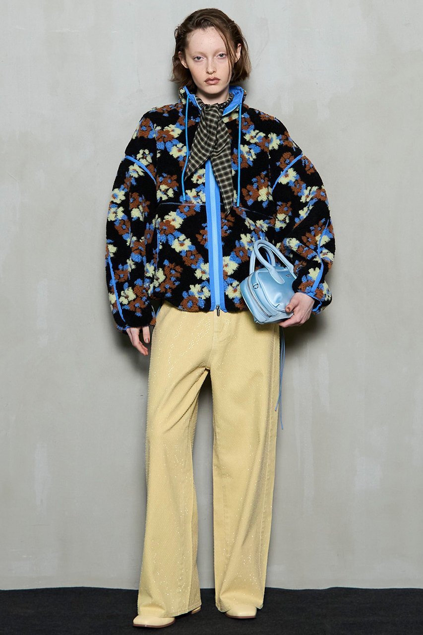 【メゾンスペシャル/MAISON SPECIAL】のBoa Blouson/ボアブルゾン 人気、トレンドファッション・服の通販 founy(ファニー)  ファッション Fashion レディースファッション Fashion for Women アウター Coat / Outerwear Collection レディースジャケット・軽アウター Jackets ブルゾンジャケット・スポーティアウター Blouson Jackets シリコン Silicone, Silicone Material ジャケット Jacket, Outerwear スポーティ Sporty, Casual Athletic ハイネック High Neck, Mock Neck パターン Pattern, Design Print フラワー Flower, Floral ブルゾン Blouson, Bomber Jacket 防寒 Cold Protection, Winter-Ready 無地 Plain, Solid Color 冬 Winter / This Winter 新作・新入荷 New Arrivals / New In other-2|ID: prp329100004759003 ipo3291000000034434125