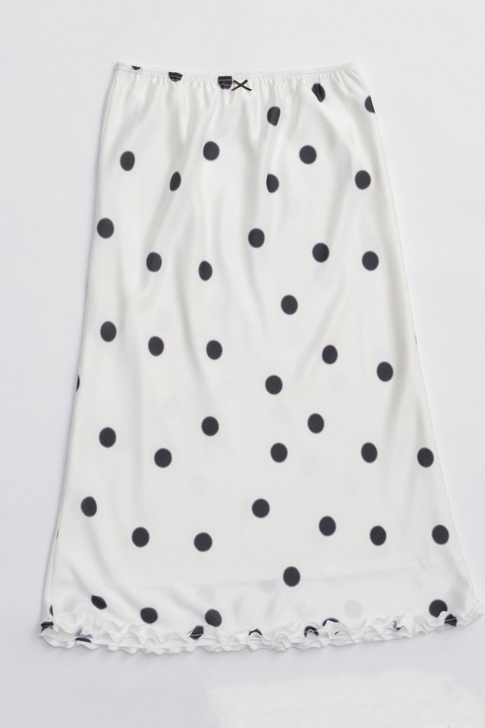 【メゾンスペシャル/MAISON SPECIAL】のDot Frill Midi-length Skirt/ドットフリルミモレスカート インテリア・キッズ・メンズ・レディースファッション・服の通販 founy(ファニー) https://founy.com/ ファッション Fashion レディースファッション Fashion for Women スカート Skirts ロングスカート Long Skirts / Maxi & Midi Skirts おすすめ Recommended / Our Picks サテン Satin, Glossy Fabric ドット Polka Dot, Dot Pattern フレア Flare, Flared ランダム Random, Irregular ロング Long, Long-Length 新作・新入荷 New Arrivals / New In |ID: prp329100004759010 ipo3291000000034434176