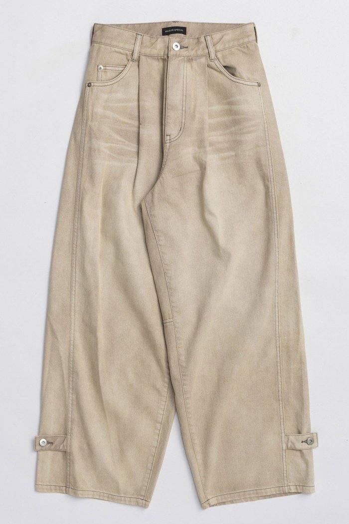 【メゾンスペシャル/MAISON SPECIAL】の2way Wide Cocoon Pants/2WAYワイドコクーンパンツ インテリア・キッズ・メンズ・レディースファッション・服の通販 founy(ファニー) https://founy.com/ ファッション Fashion レディースファッション Fashion for Women パンツ Pants & Trousers テーパード Tapered, Tapered Pants デニム Denim, Jeans Material ワイド Wide, Wide Fit 冬 Winter / This Winter 新作・新入荷 New Arrivals / New In |ID: prp329100004759014 ipo3291000000034434225