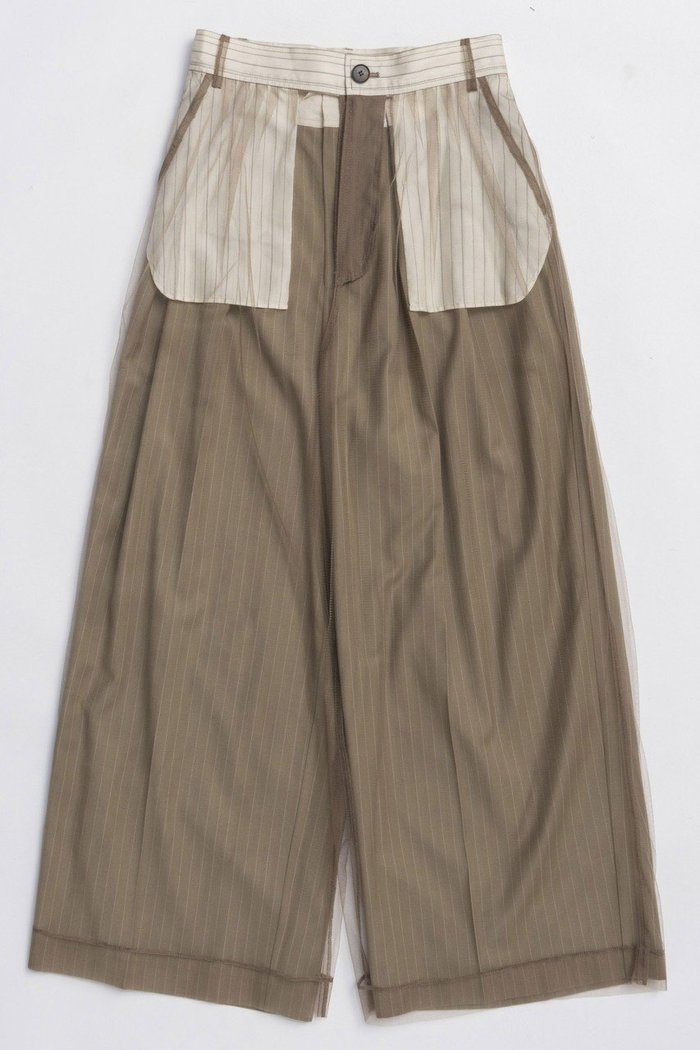 【メゾンスペシャル/MAISON SPECIAL】のTulle Layered Slacks/チュールレイヤードスラックス インテリア・キッズ・メンズ・レディースファッション・服の通販 founy(ファニー) https://founy.com/ ファッション Fashion レディースファッション Fashion for Women パンツ Pants & Trousers サテン Satin, Glossy Fabric シンプル Simple, Minimal ストライプ Stripe, Striped Pattern スラックス Slacks, Dress Pants チュール Tulip, Tulip Motif デニム Denim, Jeans Material バランス Balance, Style Balance フェミニン Feminine, Girly プリント Print, Printed Pattern ミックス Mix, Mixed Style ワイド Wide, Wide Fit 新作・新入荷 New Arrivals / New In |ID: prp329100004759019 ipo3291000000034434267