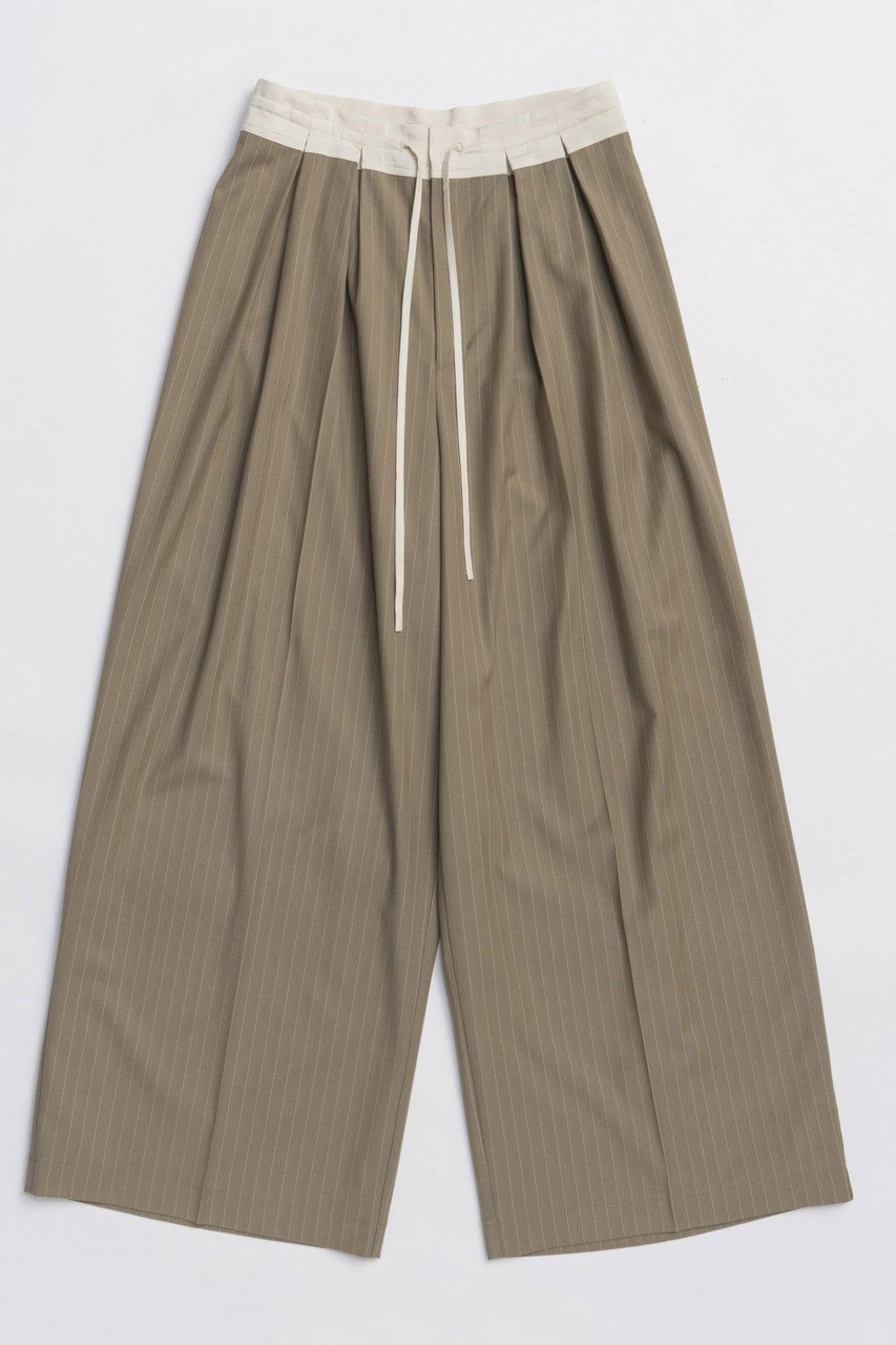 【メゾンスペシャル/MAISON SPECIAL】のTulle Layered Slacks/チュールレイヤードスラックス 人気、トレンドファッション・服の通販 founy(ファニー) ファッション Fashion レディースファッション Fashion for Women パンツ Pants & Trousers サテン Satin, Glossy Fabric シンプル Simple, Minimal ストライプ Stripe, Striped Pattern スラックス Slacks, Dress Pants チュール Tulip, Tulip Motif デニム Denim, Jeans Material バランス Balance, Style Balance フェミニン Feminine, Girly プリント Print, Printed Pattern ミックス Mix, Mixed Style ワイド Wide, Wide Fit 新作・新入荷 New Arrivals / New In other-7|ID: prp329100004759019 ipo3291000000034434275