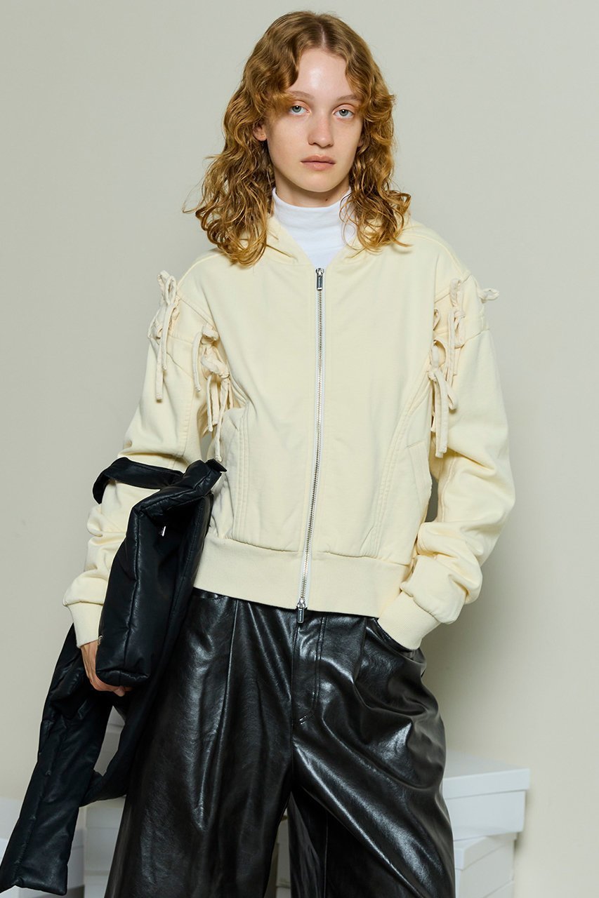 【メゾンスペシャル/MAISON SPECIAL】のShoulder Ribbon Hoodie/ショルダーリボンパーカー 人気、トレンドファッション・服の通販 founy(ファニー) 　ファッション　Fashion　レディースファッション　Fashion for Women　トップス・カットソー　Cut & Sew Tops　シャツ・ブラウス・オフィスカジュアル　Elegant Blouses & Button-Ups　レディースパーカー・カジュアルフーディー　Casual Hoodies & Sweatshirts　ロングTシャツ・Tシャツ　Longline T-Shirts & Tees　スウェット・クルーネックトップス　Sweatshirts & Crewnecks / Relaxed Fit Sweat Tops　カットソー・ベーシックTシャツ　Cut-and-Sewn Tops / Stretch Tees & Basics　コンパクト　Compact, Small Size　シンプル　Simple, Minimal　ベーシック　Basic, Essential　リボン　Ribbon, Bow　ヴィンテージ　Vintage Style　新作・新入荷　New Arrivals / New In　other-2|ID: prp329100004759021 ipo3291000000034434289