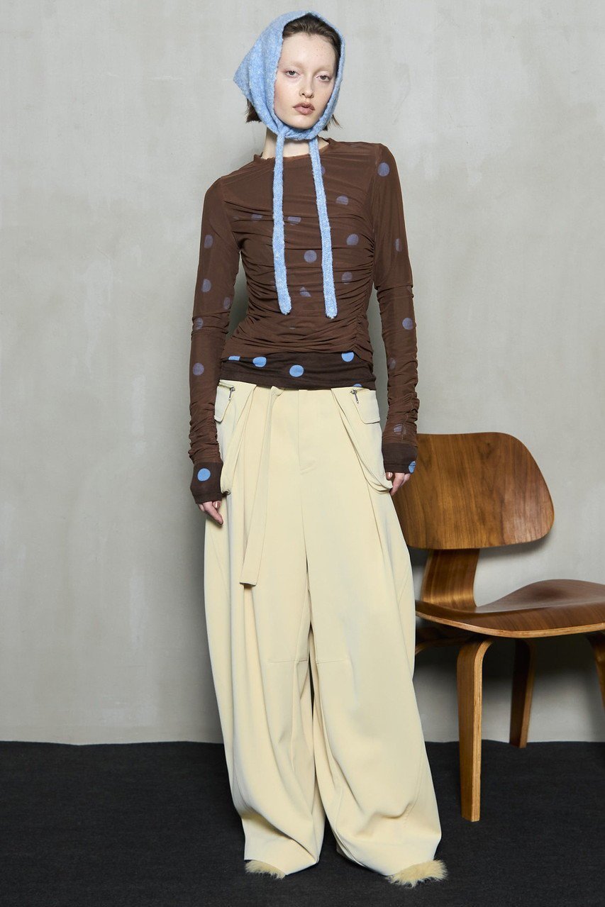 【メゾンスペシャル/MAISON SPECIAL】のSheer Dot Layered Tops/シアードットレイヤードトップス 人気、トレンドファッション・服の通販 founy(ファニー)  ファッション Fashion レディースファッション Fashion for Women トップス・カットソー Cut & Sew Tops シャツ・ブラウス・オフィスカジュアル Elegant Blouses & Button-Ups ロングTシャツ・Tシャツ Longline T-Shirts & Tees カットソー・ベーシックTシャツ Cut-and-Sewn Tops / Stretch Tees & Basics オケージョン Occasion Wear カットソー Cut and Sewn Top ギャザー Gathered, Ruffled シャーリング Shirring, Ruched スラックス Slacks, Dress Pants スリーブ Sleeve, Long Sleeve / Short Sleeve デニム Denim, Jeans Material トレンド Trend, Trending Now ドット Polka Dot, Dot Pattern フィット Fit, Slim Fit プリント Print, Printed Pattern メッシュ Mesh, Net Fabric ロング Long, Long-Length 新作・新入荷 New Arrivals / New In other-6|ID: prp329100004759022 ipo3291000000034434302