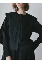 【ハー/HER.】の【11/6 12:00販売開始】エンブロイダリーカラーブラウス ブラック|ID:prp329100004759875