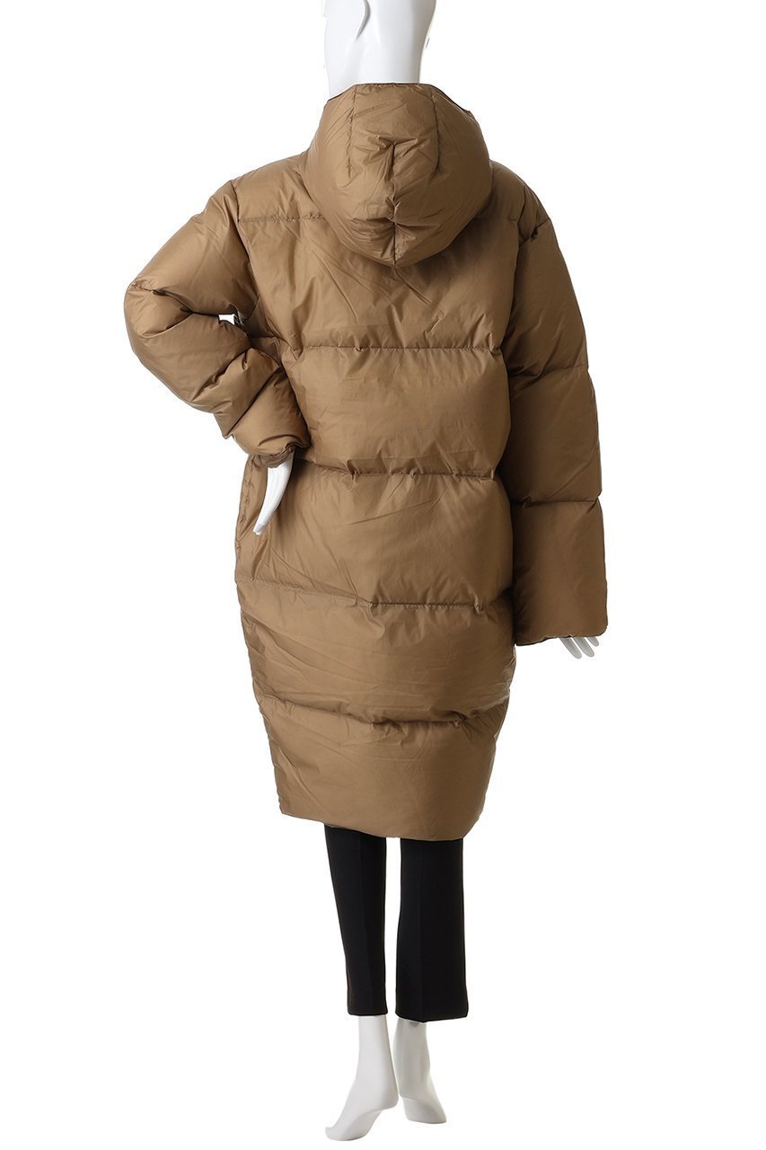 【ハー/HER.】の【REMI RELIEFxHER.】ロングダウン 人気、トレンドファッション・服の通販 founy(ファニー) 　ファッション　Fashion　レディースファッション　Fashion for Women　アウター　Coat / Outerwear Collection　コート・ロングコート・ピーコート　Long Coats, Peacoats & More　おすすめ　Recommended / Our Picks　ダウン　Down, Puffer　フロント　Front, Front Design　リュクス　Luxury, Elegant, High-End, Chic　ロング　Long, Long-Length　別注　Limited Edition, Custom Order　other-4|ID: prp329100004759878 ipo3291000000035501800