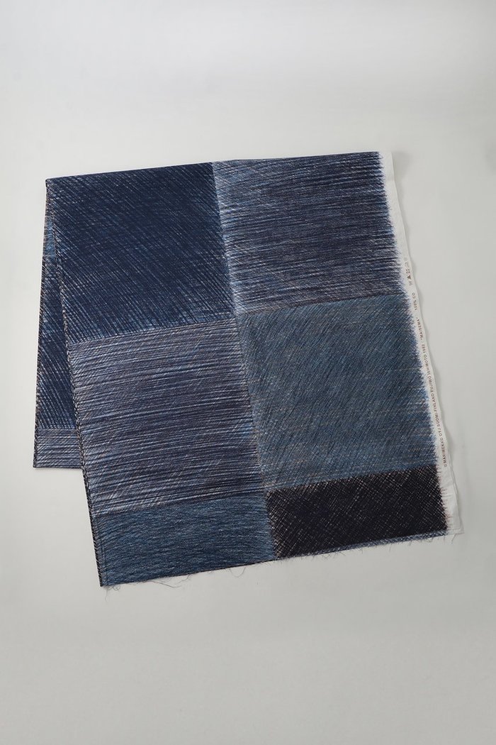 【ムスタキビ/Mustakivi / GOODS】のマリメッコ Fabric MAISEMA 292cm インテリア・キッズ・メンズ・レディースファッション・服の通販 founy(ファニー) https://founy.com/ ファブリック Fabric, Textile モチーフ Motif, Design Theme 新作・新入荷 New Arrivals / New In |ID: prp329100004760537 ipo3291000000034451466