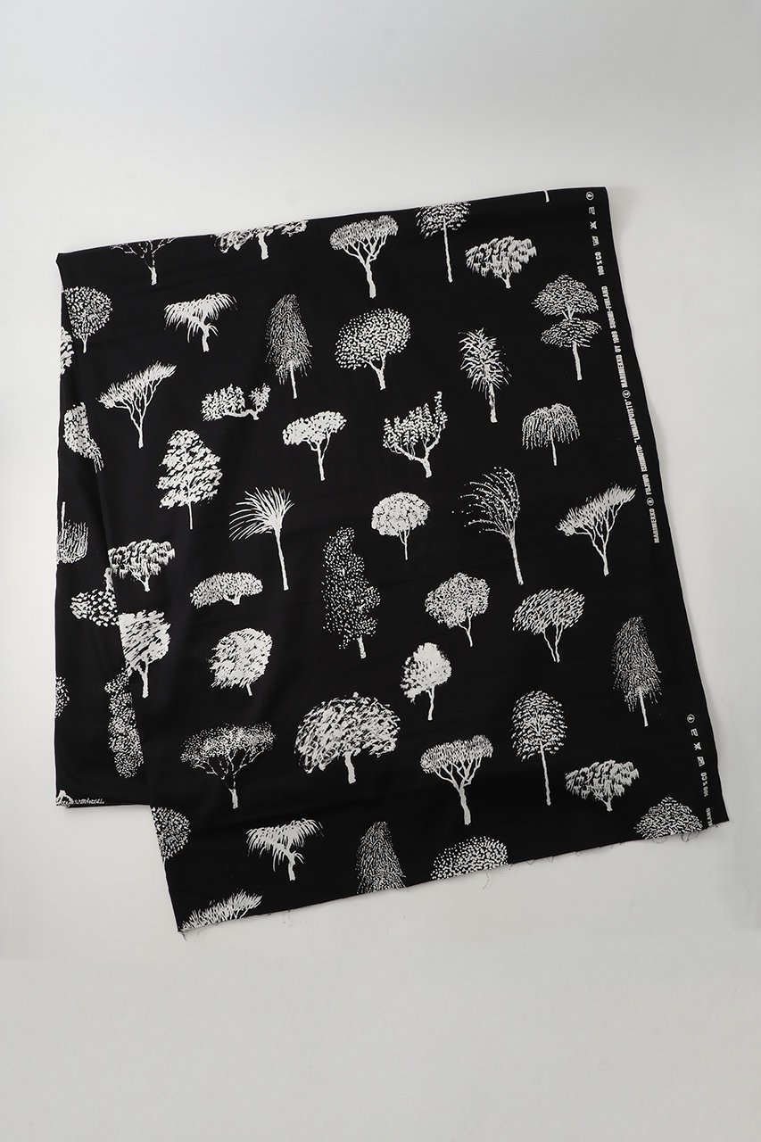 【ムスタキビ/Mustakivi / GOODS】のマリメッコ Fabric LINNANPUISTO 330cm 人気、トレンドファッション・服の通販 founy(ファニー) 　ファブリック　Fabric, Textile　モチーフ　Motif, Design Theme　 other-1|ID: prp329100004760541 ipo3291000000035478387