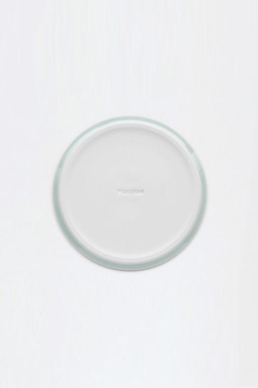 【ムスタキビ/Mustakivi / GOODS】のPLATE 丸皿 人気、トレンドファッション・服の通販 founy(ファニー) シンプル Simple, Minimal テーブル Table, Dining Table デザート Dessert, Sweet Treat フォルム Silhouette, Form プレート Plate, Dish 新作・新入荷 New Arrivals / New In 皿 Plate, Dish ホーム・キャンプ・アウトドア・お取り寄せ Home Living / Home & Lifestyle / Camping Gear / Outdoor Camping キッチン・ダイニング Kitchen & Dining Essentials. Stylish & Functional Tableware キッチン家電・キッチン用品 Kitchen Appliances & Tools other-3|ID: prp329100004760561 ipo3291000000034451622