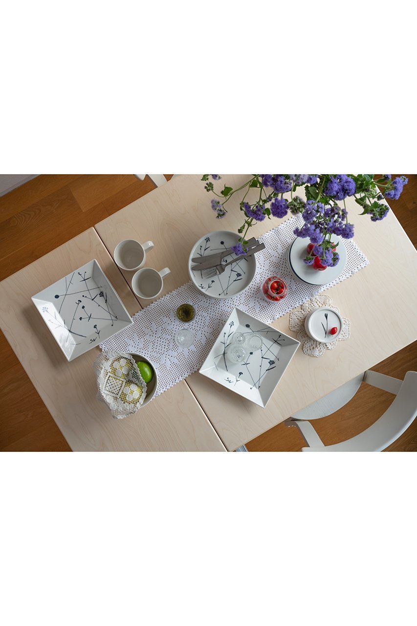 【ムスタキビ/Mustakivi / GOODS】のMICHIKUSA プレート 角皿20.5cm 人気、トレンドファッション・服の通販 founy(ファニー) 　シンプル　Simple, Minimal　テーブル　Table, Dining Table　フォルム　Silhouette, Form　プレート　Plate, Dish　皿　Plate, Dish　ホーム・キャンプ・アウトドア・お取り寄せ　Home Living / Home & Lifestyle / Camping Gear / Outdoor Camping　キッチン・ダイニング　Kitchen & Dining Essentials. Stylish & Functional Tableware　キッチン家電・キッチン用品　Kitchen Appliances & Tools　other-6|ID: prp329100004760569 ipo3291000000035478480