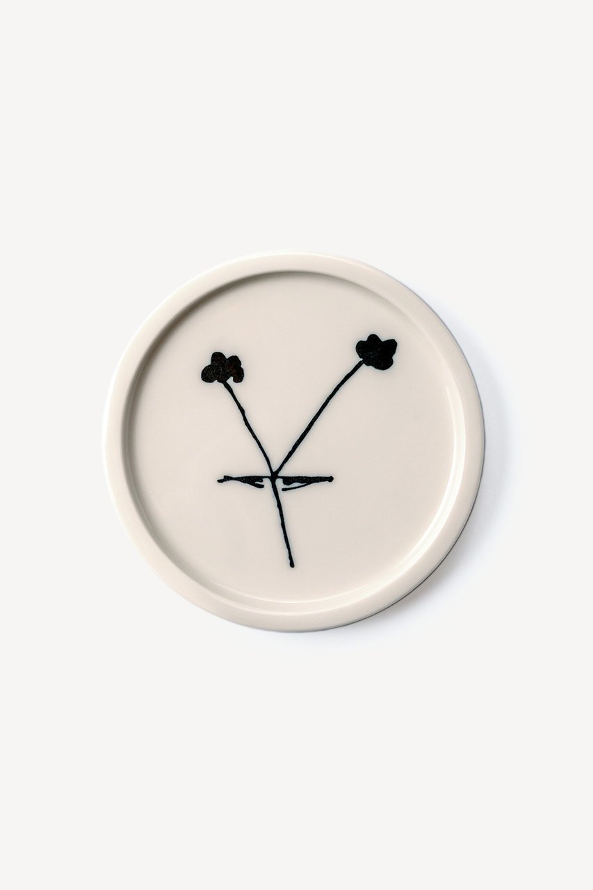 【ムスタキビ/Mustakivi / GOODS】のPIKKU小皿 インテリア・キッズ・メンズ・レディースファッション・服の通販 founy(ファニー) シンプル Simple, Minimal 皿 Plate, Dish テーブル Table, Dining Table プレート Plate, Dish モチーフ Motif, Design Theme ラップ Wrap, Wrap Design ギフト プレゼント Gift / Present 新作・新入荷 New Arrivals / New In ホーム・キャンプ・アウトドア・お取り寄せ Home Living / Home & Lifestyle / Camping Gear / Outdoor Camping キッチン・ダイニング Kitchen & Dining Essentials. Stylish & Functional Tableware キッチン家電・キッチン用品 Kitchen Appliances & Tools UMAZERI|ID: prp329100004760572 ipo3291000000034451705