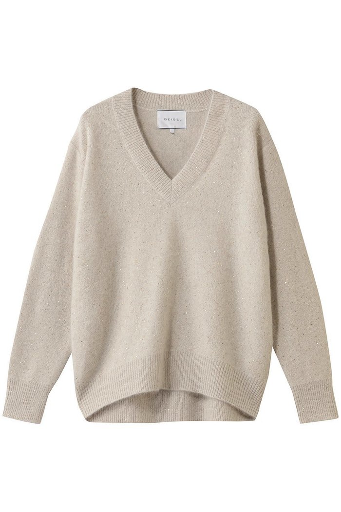 【ベイジ,/BEIGE,】のAMARILLO / スパンコールフォックスVネックニット インテリア・キッズ・メンズ・レディースファッション・服の通販 founy(ファニー) https://founy.com/ ファッション Fashion レディースファッション Fashion for Women トップス・カットソー Cut & Sew Tops ニット Knit Tops & Sweaters カジュアルプルオーバー・ニットトップス Pullovers & Knit Tops / Casual Pullovers Vネックトップス V-Neck Tops / V-Cut Neckline Shirts インナー Innerwear シンプル Simple, Minimal スパンコール Sequins, Sequin Embellishment ダウン Down, Puffer デニム Denim, Jeans Material バランス Balance, Style Balance フォックス Fox, Fox Fur エレガント 上品 Elegant |ID: prp329100004761683 ipo3291000000035680357