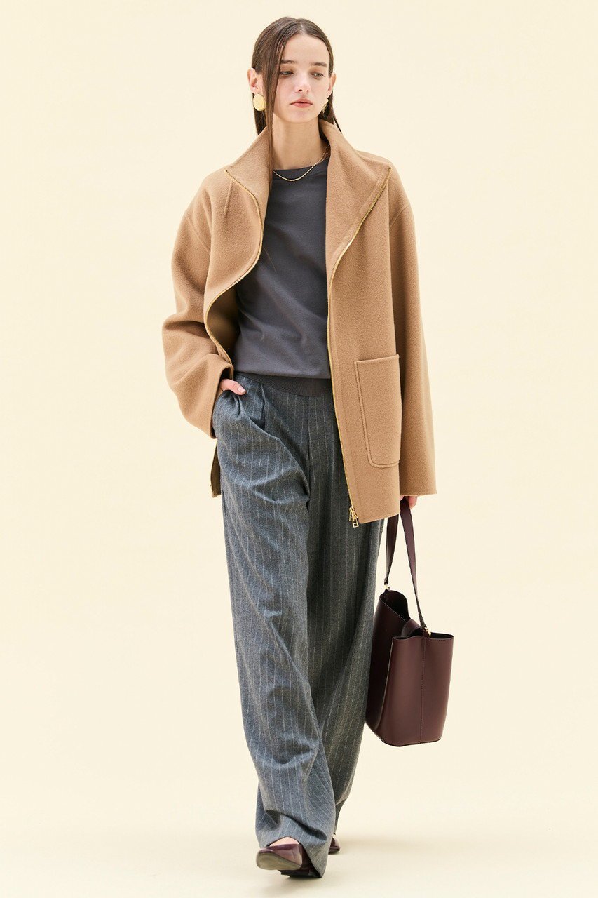 【ベイジ,/BEIGE,】のWILLOW / アシンメトリーレースクルーネックニット 人気、トレンドファッション・服の通販 founy(ファニー) 　ファッション　Fashion　レディースファッション　Fashion for Women　トップス・カットソー　Cut & Sew Tops　ニット　Knit Tops & Sweaters　カジュアルプルオーバー・ニットトップス　Pullovers & Knit Tops / Casual Pullovers　アシンメトリー　Asymmetrical Style　カッティング　Cutting Detail　デニム　Denim, Jeans Material　レース　Lace, Lace Fabric　エレガント 上品　Elegant　ビジネス 仕事 通勤　Business / Work / Commuting　other-7|ID: prp329100004761685 ipo3291000000035294463