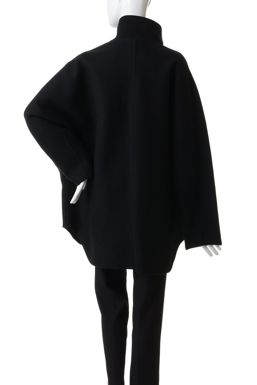 【スタニングルアー/STUNNING LURE】のrオーバーミドルコート 人気、トレンドファッション・服の通販 founy(ファニー) 　ファッション　Fashion　レディースファッション　Fashion for Women　アウター　Coat / Outerwear Collection　コート・ロングコート・ピーコート　Long Coats, Peacoats & More　なめらか　Smooth, Silky Texture　ショルダー　Shoulder, Shoulder Strap　パターン　Pattern, Design Print　ボトム　Bottoms, Lower Wear　ミドル　Middle Length, Mid Height　ラウンド　Round, Round Neck　ロング　Long, Long-Length　新作・新入荷　New Arrivals / New In　other-4|ID: prp329100004761689 ipo3291000000034461390