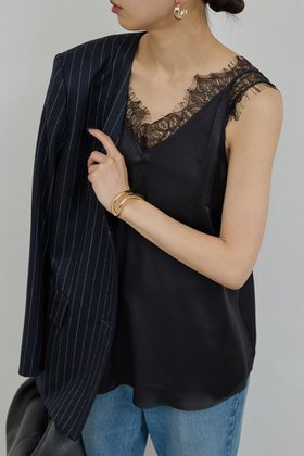 【ガリャルダガランテ/GALLARDAGALANTE】 レースキャミ人気、トレンドファッション・服の通販 founy(ファニー) ファッション Fashion レディースファッション Fashion for Women トップス・カットソー Cut & Sew Tops キャミソール&ノースリーブ Camisoles & Sleeveless Tops シャツ・ブラウス・オフィスカジュアル Elegant Blouses & Button-Ups ロングTシャツ・Tシャツ Longline T-Shirts & Tees カットソー・ベーシックTシャツ Cut-and-Sewn Tops / Stretch Tees & Basics おすすめ Recommended / Our Picks アクセサリー Fashion Accessories イエロー Yellow インナー Innerwear エレガント 上品 Elegant キャミソール Camisole, Spaghetti Strap Top タンク Tank Top, Sleeveless Top フィット Fit, Slim Fit レース Lace, Lace Fabric 新作・新入荷 New Arrivals / New In |ID:prp329100004761728