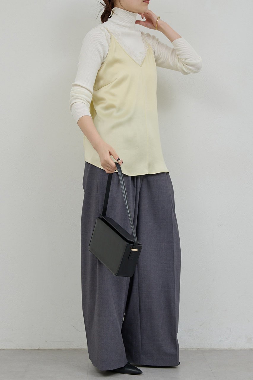 【ガリャルダガランテ/GALLARDAGALANTE】のレースキャミ 人気、トレンドファッション・服の通販 founy(ファニー) 　ファッション　Fashion　レディースファッション　Fashion for Women　トップス・カットソー　Cut & Sew Tops　キャミソール&ノースリーブ　Camisoles & Sleeveless Tops　シャツ・ブラウス・オフィスカジュアル　Elegant Blouses & Button-Ups　ロングTシャツ・Tシャツ　Longline T-Shirts & Tees　カットソー・ベーシックTシャツ　Cut-and-Sewn Tops / Stretch Tees & Basics　おすすめ　Recommended / Our Picks　アクセサリー　Fashion Accessories　イエロー　Yellow　インナー　Innerwear　エレガント 上品　Elegant　キャミソール　Camisole, Spaghetti Strap Top　タンク　Tank Top, Sleeveless Top　フィット　Fit, Slim Fit　レース　Lace, Lace Fabric　再入荷　Restock / Back in Stock　other-3|ID: prp329100004761728 ipo3291000000035388223